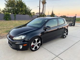 Volkswagen Golf GTI 2-Door Hatchback