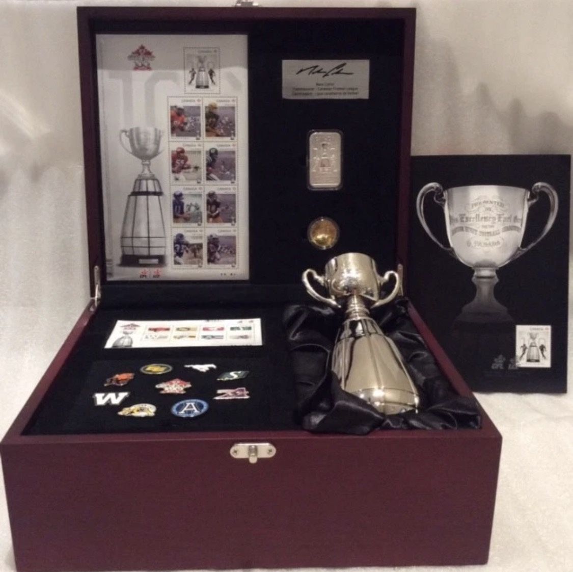 Ultimate CFL Fan Collector Set: Canadian Football League, 100th Grey Cup 2012