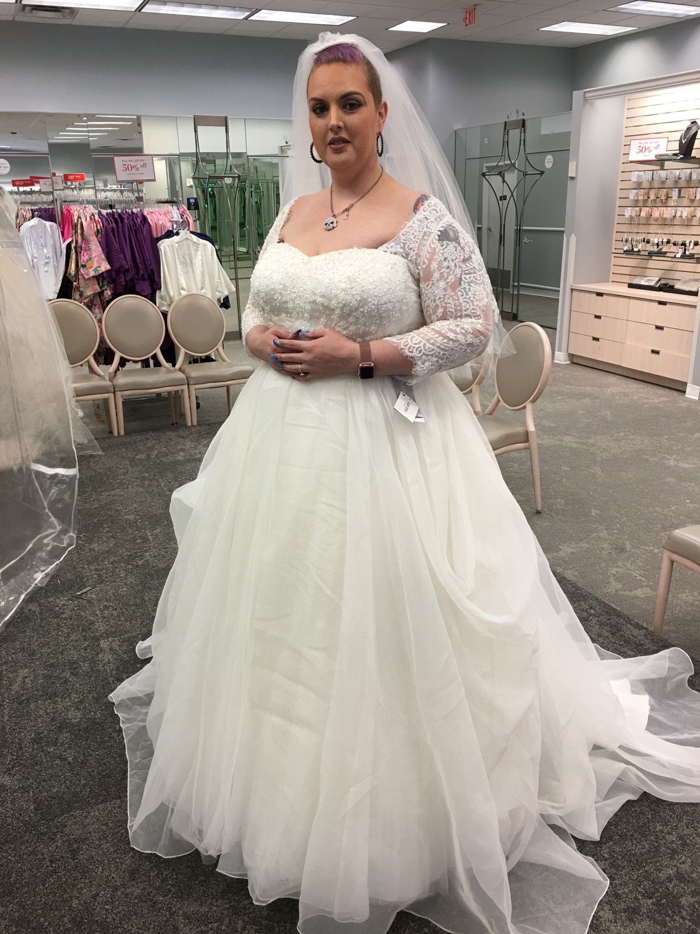 NEW David’s Bridal wedding Dress 