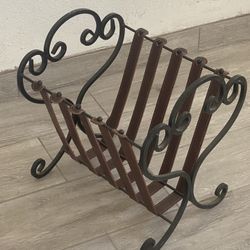 Magazine Rack