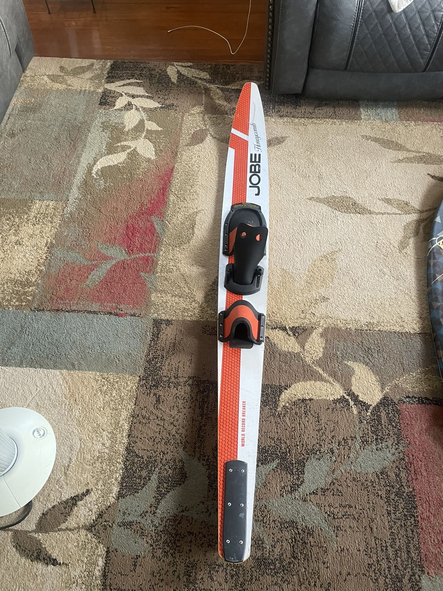Free water ski. Jobe Honeycomb