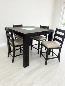 Counter Height Dining Table Set with 4 Chairs