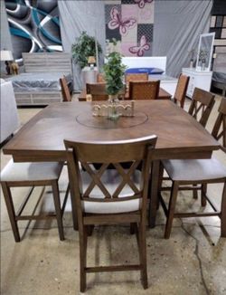 High top.6pc dining set with lazy Susan (New)