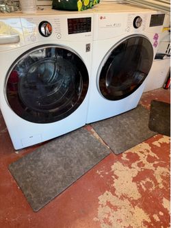 LG WASHER AND DRYER