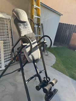 Knee Raise bench