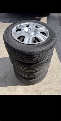 (4) 5x11.3 wheels