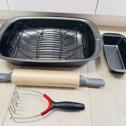 GoodCook Everyday Nonstick Quick-Baste Roasting Pan Locking Rack, and baking utensils (5 piece)