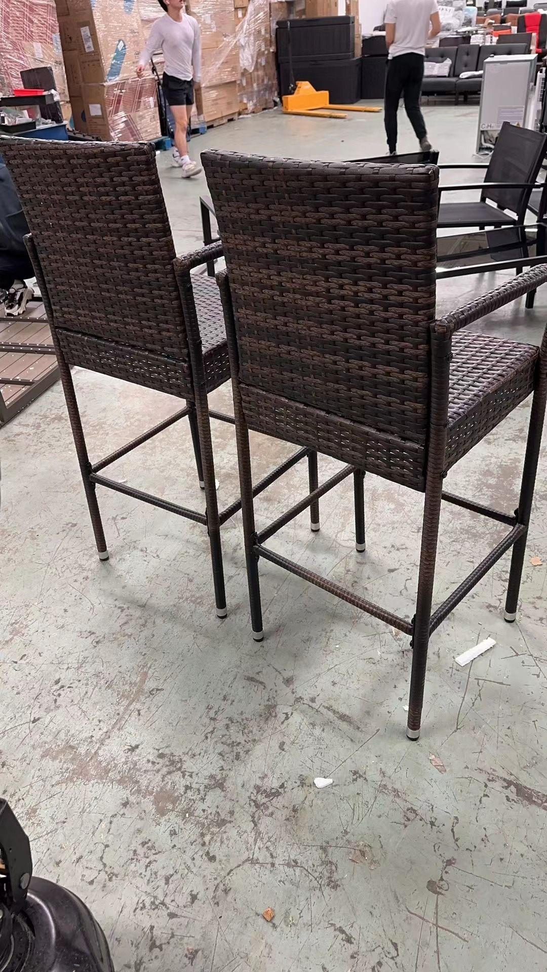 Set of 2 Wicker Barstool All Weather Dining Chairs Outdoor Patio Furniture Wicker Chairs Bar Stool with Armrest