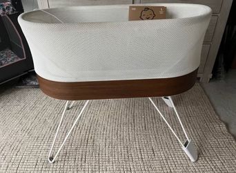 SNOO Smart Sleeper