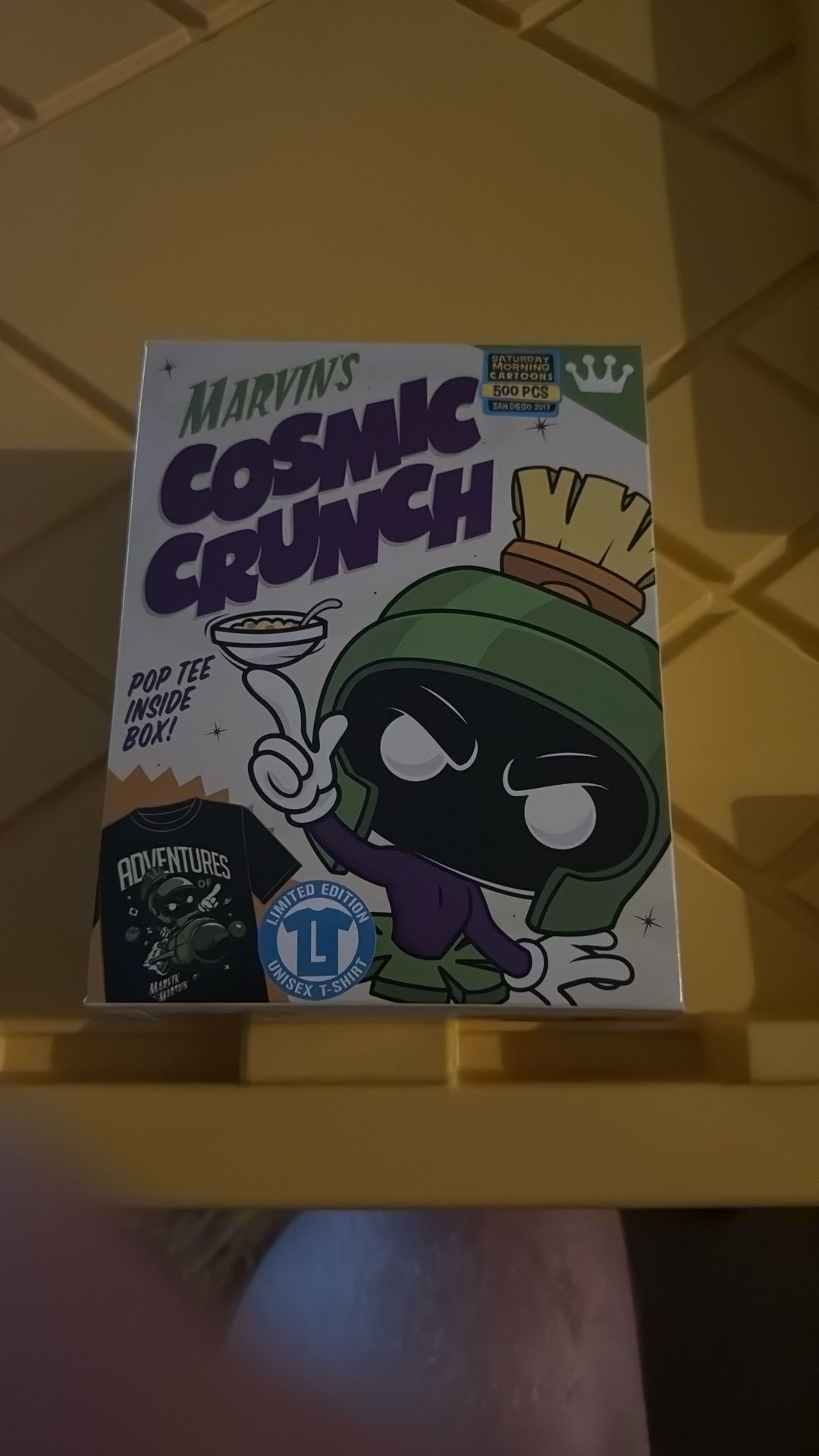 SDCC 2017 Funko Pop Tee Marvin’s Cosmic Crunch LE 500 Size L Marvin Martian