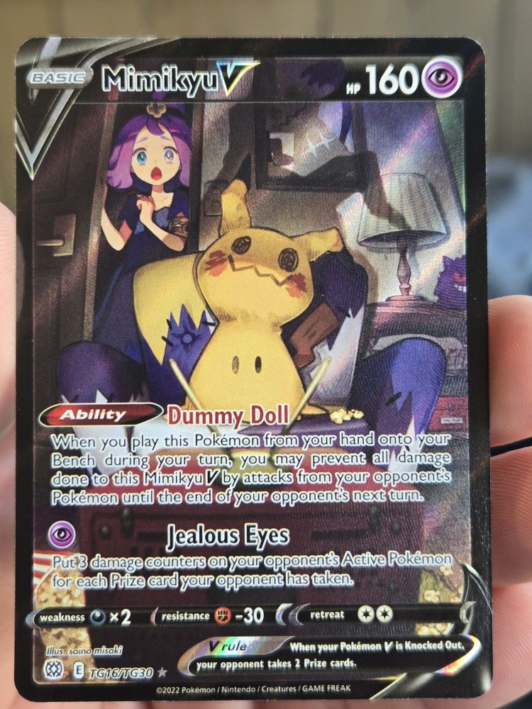 Mimikyu  V Pokémon Card 