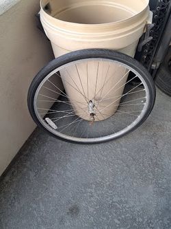 Front bike, wheel, rim, tire and inner tube. 700X38c $25