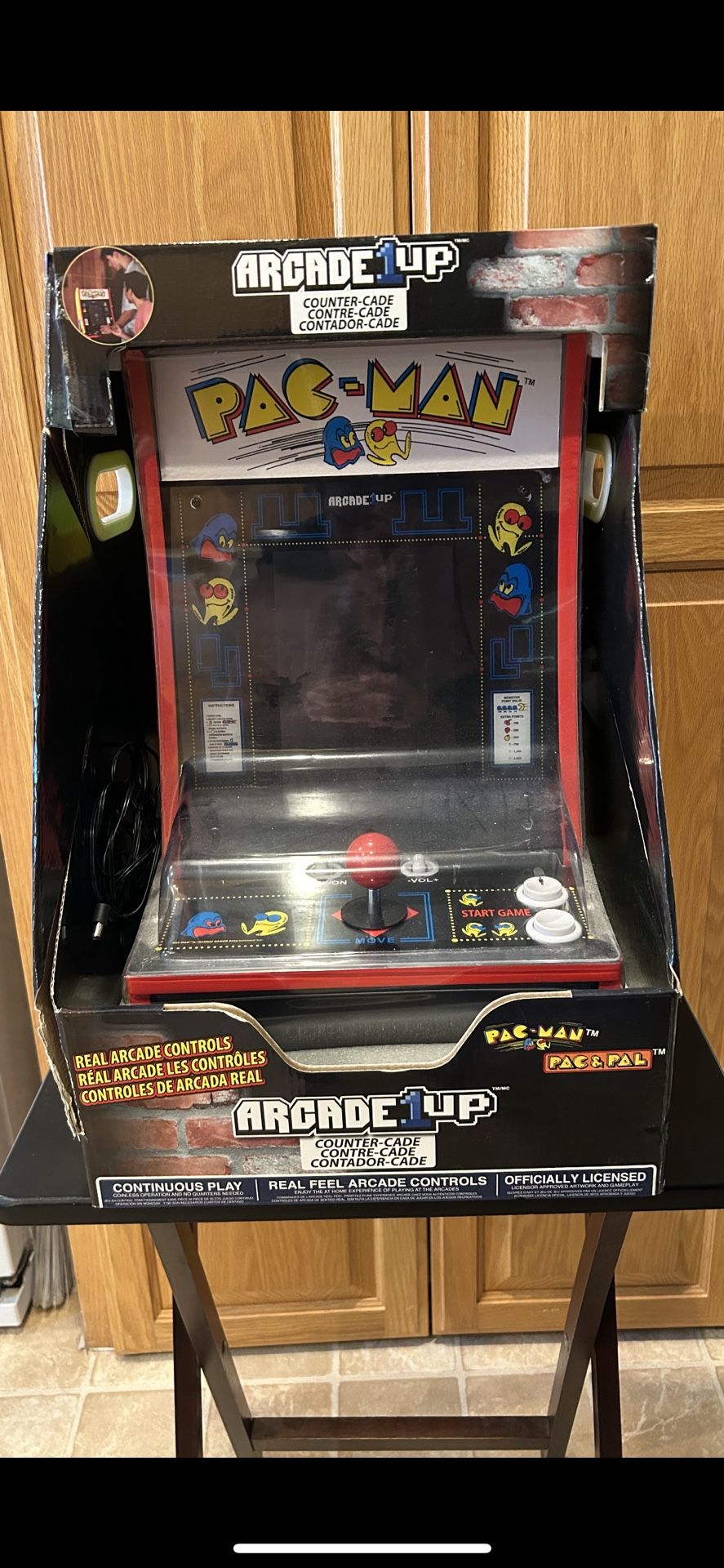 Arcade 1-Up Pac-Man Machine