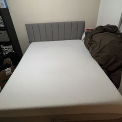 Queen Bed Frame And Queen Mattress 