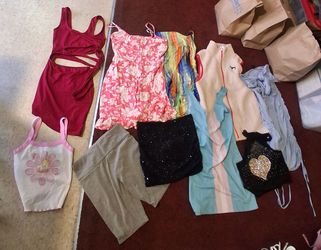 Bundle #7 Women's Clothing Bundle