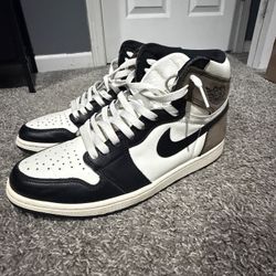 Jordan 1 Mocha size 10