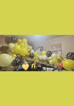 Balloon Garlands By Ashley 🎈