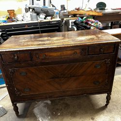 Antique Vanity Dresser