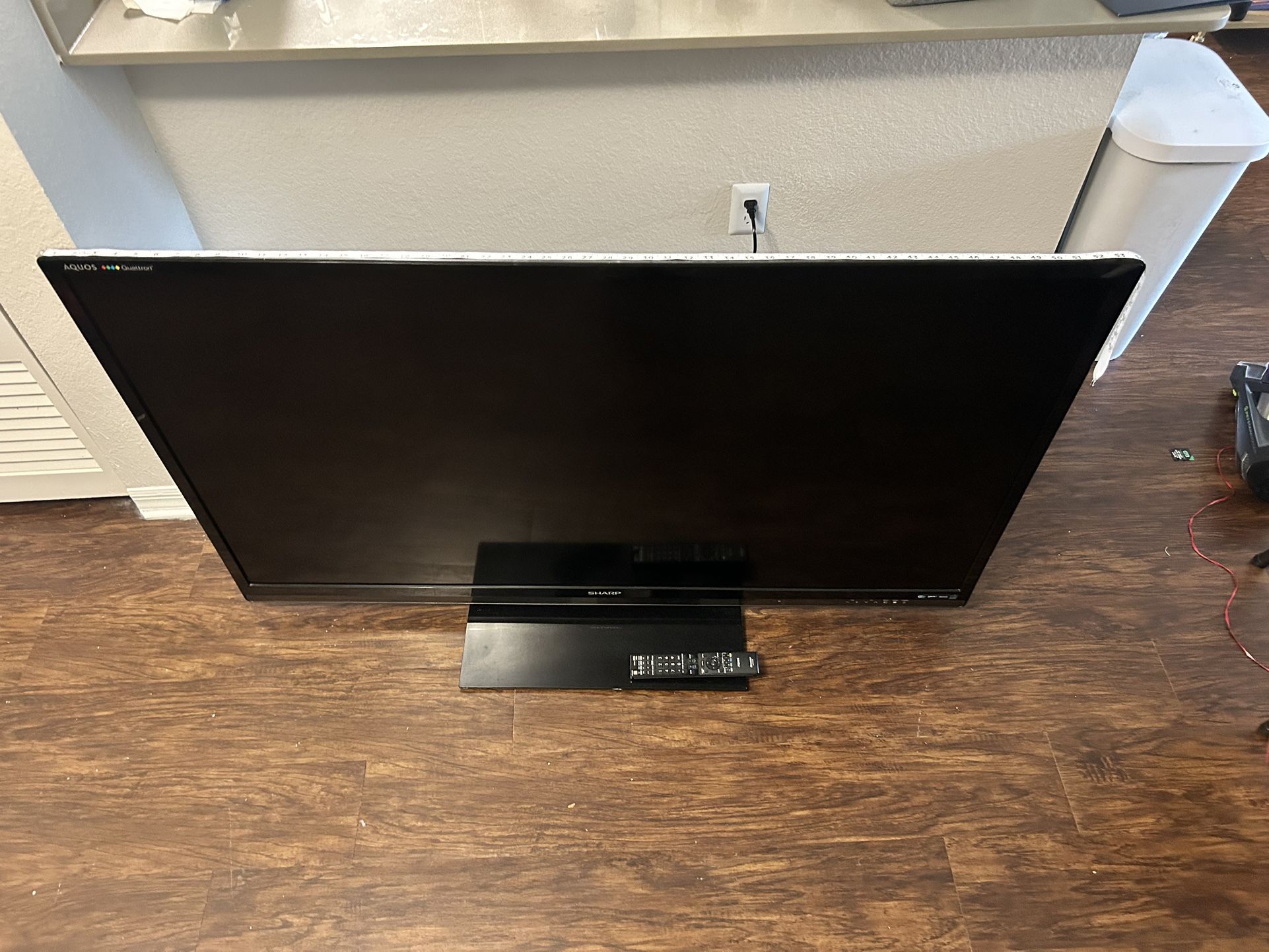 60” Sharp LED Tv