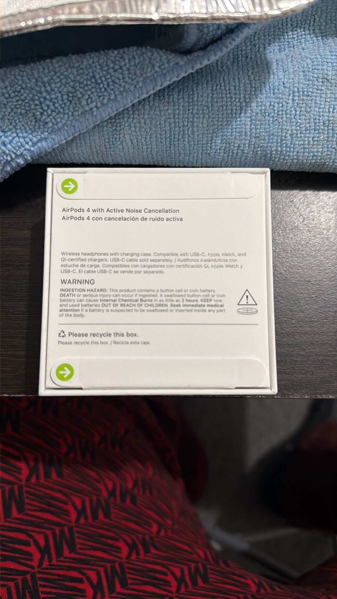 Apple Airpods 4 W/ Active Noise Cancellation