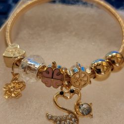 Bracelet (Pandora) Style