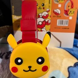 New Pikachu/Poke Ball Wireless Headphones
