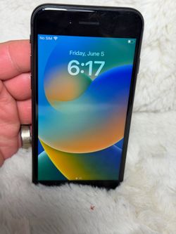 Apple iphone 8 64 gb. Fully unlocked  grade A