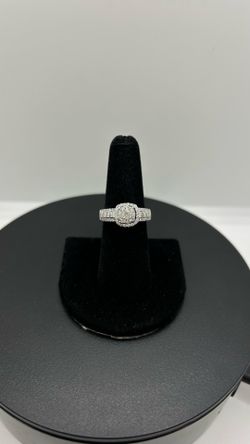 BRAND NEW 14KW 1CTW Engagement Ring