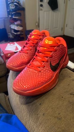 Nike Kobe Reverse Grinch