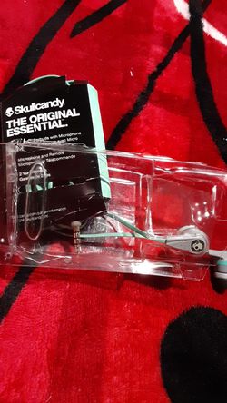 Skullcandy headphones