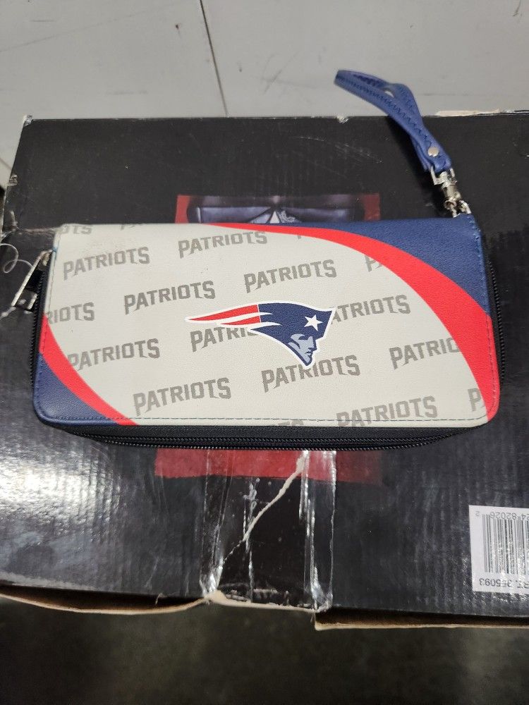 Brand New Patriots Wallet