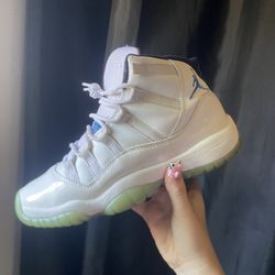 Air Jordan 11 retro legend blue 
