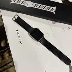 Apple Watch SE 40mm