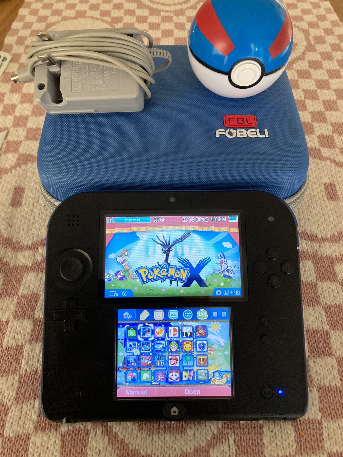 Nintendo 2DS Original Black/Blue Pokemon Bundle (Modded,Jailbroken,CFW)