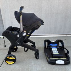 Doona stroller/ car seat