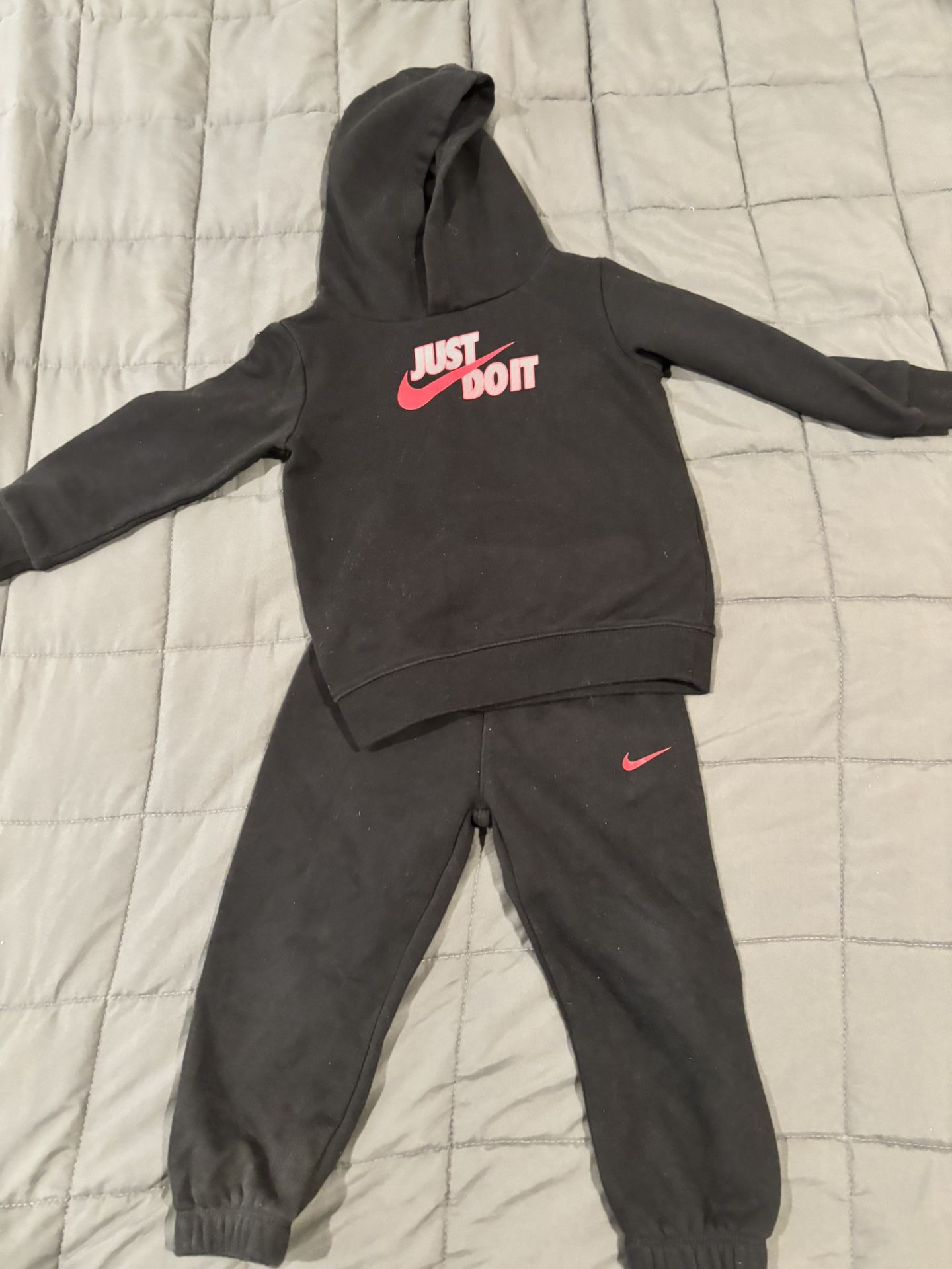 Kids Track Suits Sets