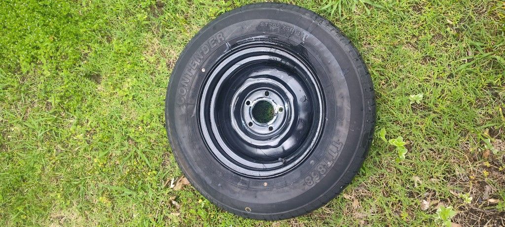 Truck & Trailer Tires w/ Rims