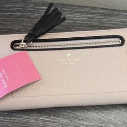 Kade Spade Wallet New With Tag - Pickup From Northridge Area 
