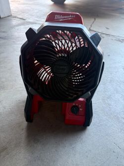 Milwaukee fan , works perfect