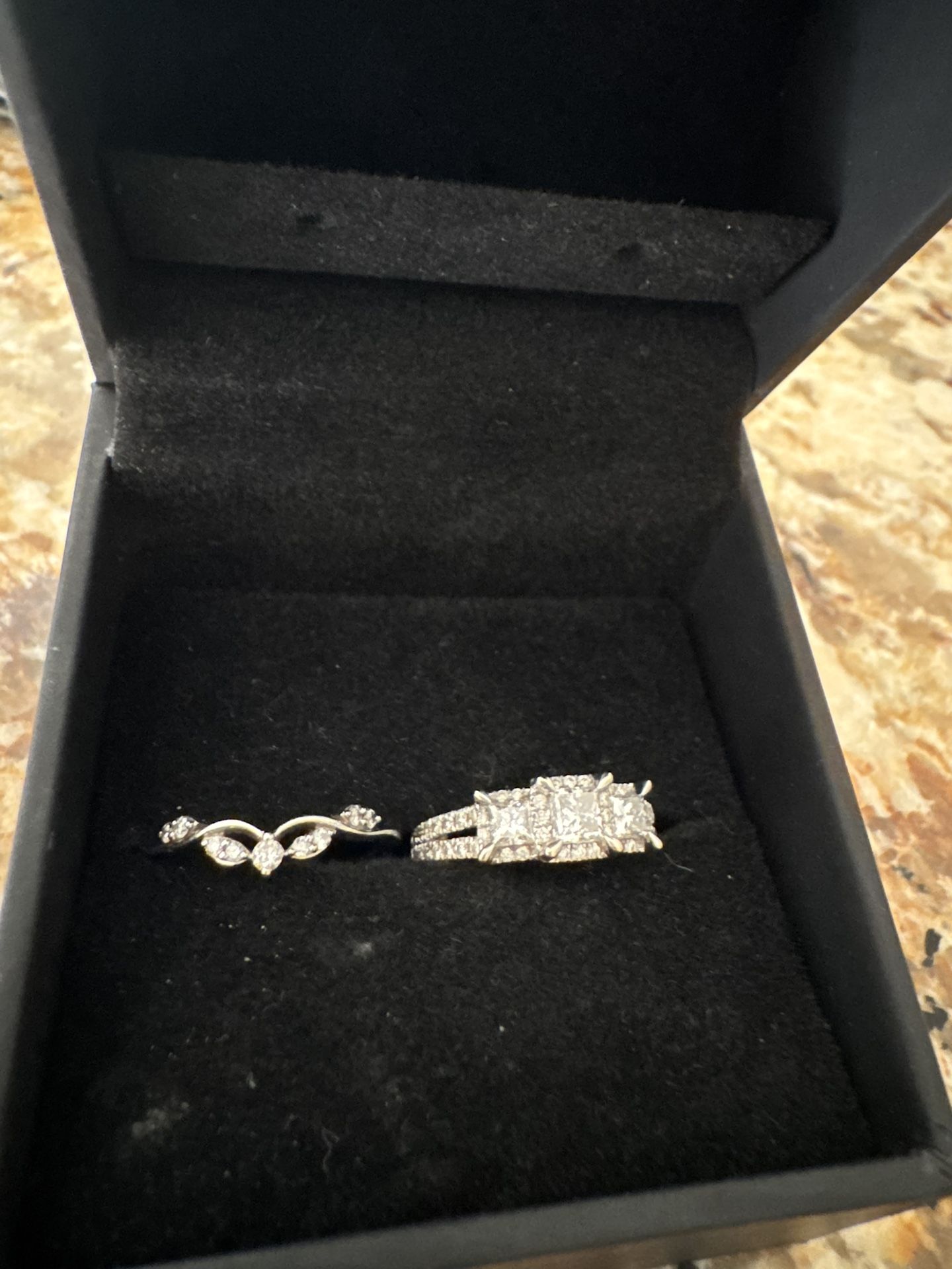 KAY Engagement Ring (14K ZEI)