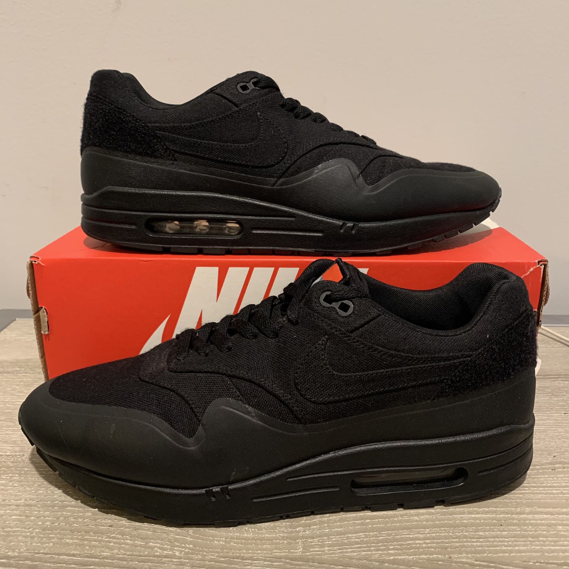 Nike Air Max 1 Black Patch Size 12