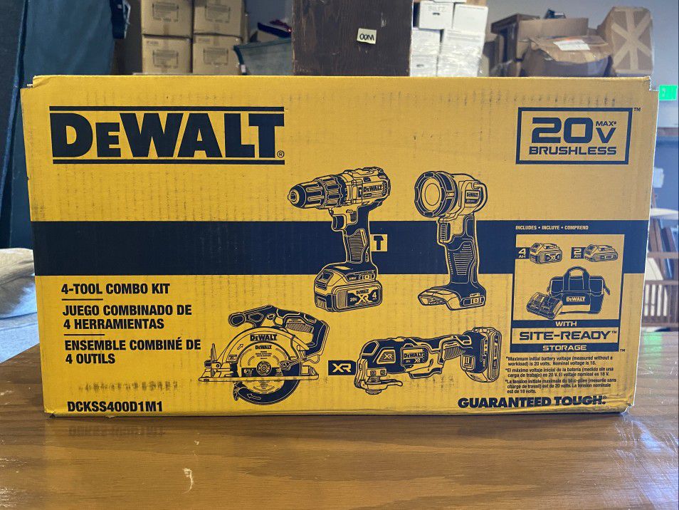 NEW! DEWALT 20V MAX 4-Tool Combo Kit (DCKSS400D1M1)
