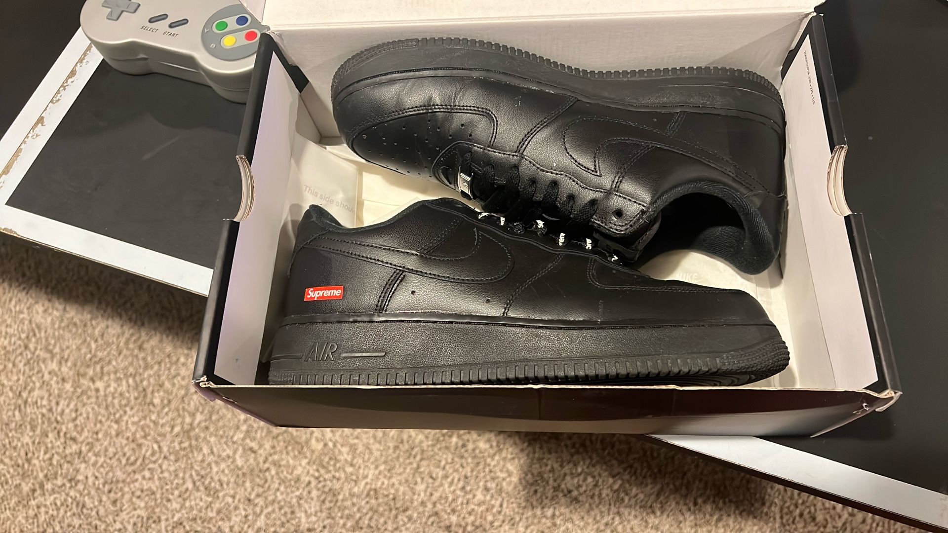 Nike Air Force 1 Supreme