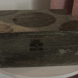 Keepsake Decoration Box