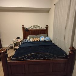 Full Wood Queen Size Bed Frame + Dresser