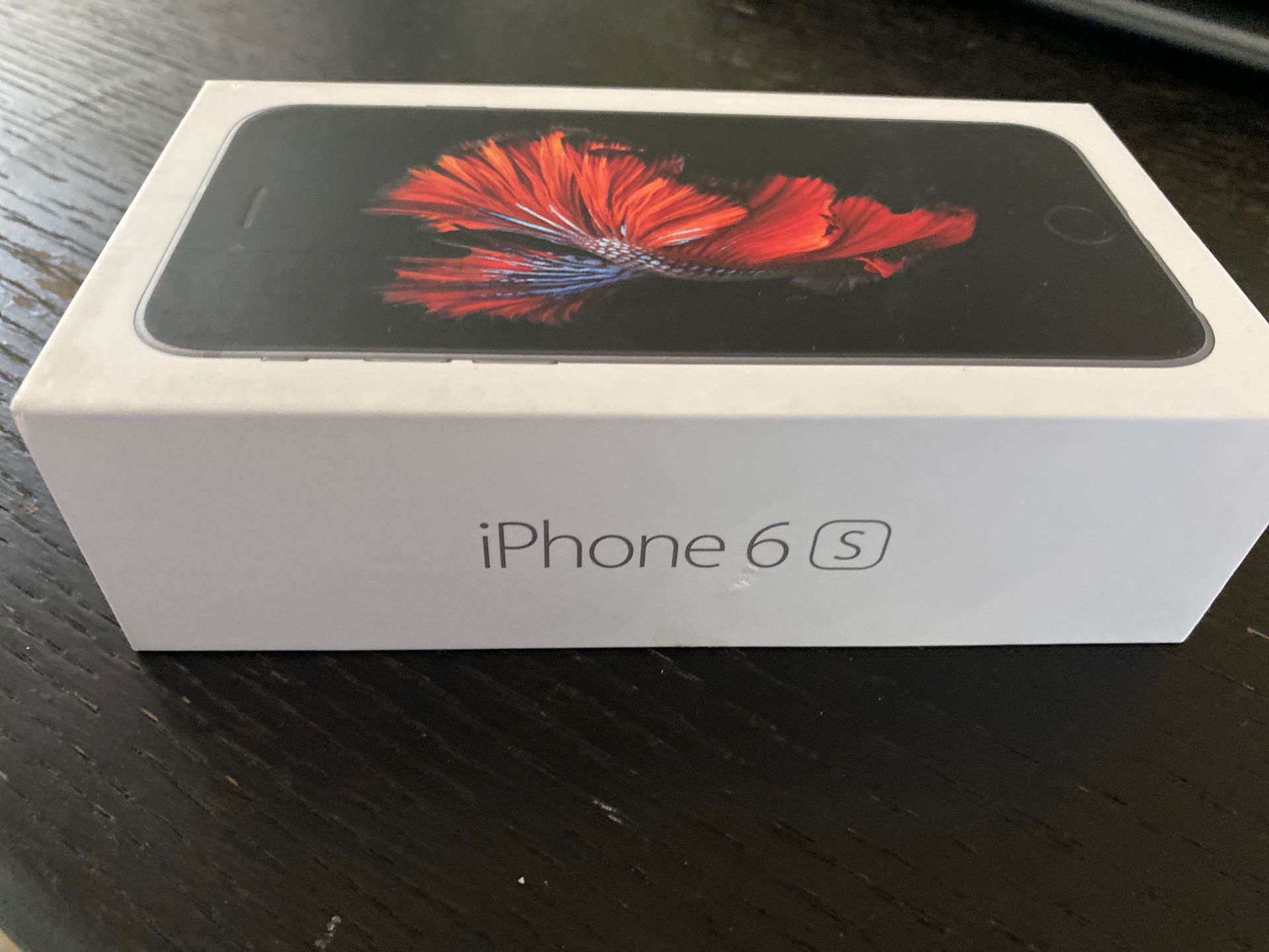 iPhone 6s Tmobile/metropcs 16 GB in great condition comes with original box