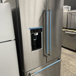 Kitchen Aid French Door In Stainless Steel New Open Box Counter Depth
