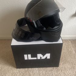 Motor Helmet (Medium)