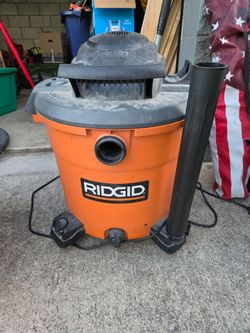 RIDGID Wet/Dry Shop Vacuum