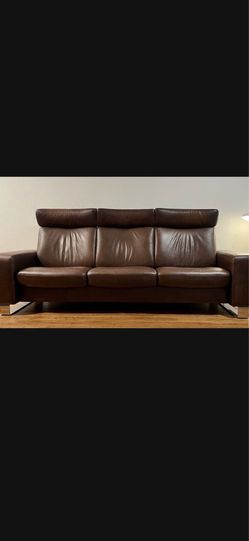 Need gone asap premium grain leather couch with Ottoman Scandinavian by Stressless